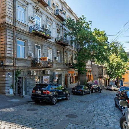 Irina'S Cozy Apartment #20 Tbiliszi Kültér fotó